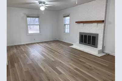 1326 S Batavia Avenue, Batavia, IL 60510 - Photo 17