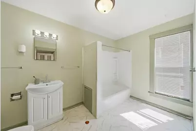 324 E 2nd Street, Dixon, IL 61021 - Photo 19