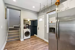 3346 W Iowa St, Chicago, IL 60651 - Photo 7