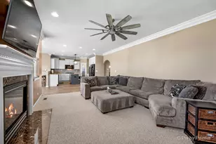 748 Cashmere Ln, Elgin, IL 60124 - Photo 17