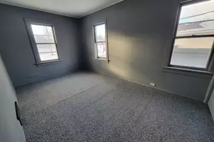 802 Deleon St, Ottawa, IL 61350 - Photo 7