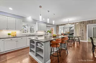 8 Moate Ln, Barrington Hills, IL 60010 - Photo 13