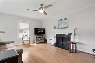 621 Oriole Ave N, Park Ridge, IL 60068 - Photo 5