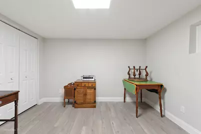 621 Oriole Avenue N, Park Ridge, IL 60068 - Photo 21