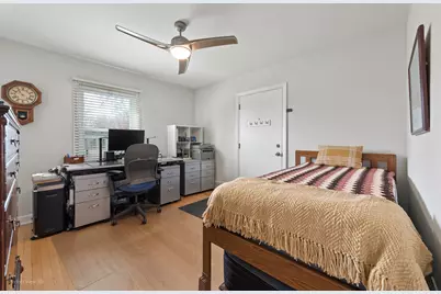 621 Oriole Avenue N, Park Ridge, IL 60068 - Photo 15