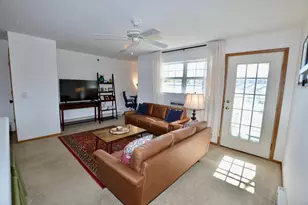 440 Cunat Blvd, Richmond, IL 60071 - Photo 5