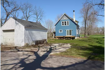 905 E Center Street, Ottawa, IL 61350 - Photo 17