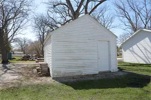 905 E Center St, Ottawa, IL 61350 - Photo 19