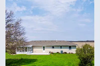 13015 E 2200 N Road, Hudson, IL 61748 - Photo 11