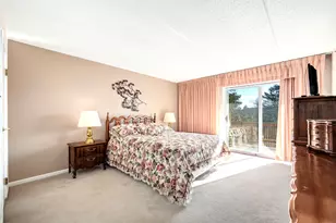 8025 Woodglen Ln, Downers Grove, IL 60516 - Photo 13