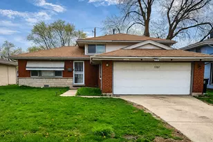 1307 Prince Dr, South Holland, IL 60473 - Photo 1