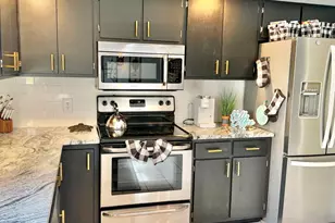 2909 Natalie Dr, Champaign, IL 61822 - Photo 9