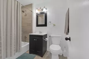 9200 S St Louis Ave, Evergreen Park, IL 60805 - Photo 13