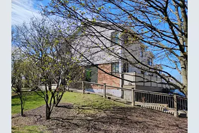 3061 Pheasant Creek Drive, Northbrook, IL 60062 - Photo 3