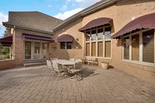 61 Overlook Dr, Golf, IL 60029 - Photo 31