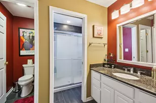 1739 Newbridge Cir, Elgin, IL 60123 - Photo 33