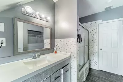 5101 W 31st Place, Cicero, IL 60804 - Photo 15