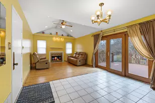 1580 Riverwood Dr, Algonquin, IL 60102 - Photo 5