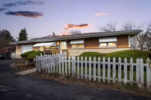 1714 Hebron Ave, Zion, IL 60099 - Photo 1