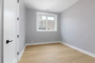 1627 W Warren Blvd, Chicago, IL 60612 - Photo 17