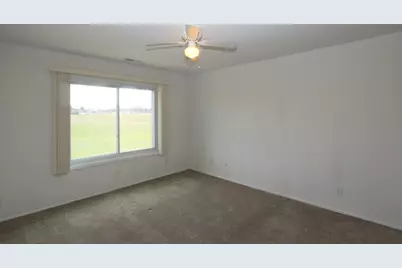 4913 W Oakwood Road #D, McHenry, IL 60050 - Photo 11