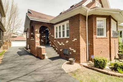 1746 W 104th Place, Chicago, IL 60643 - Photo 5