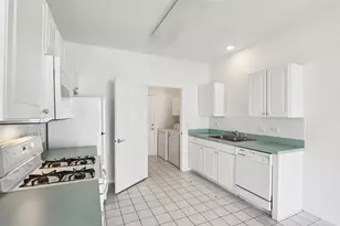 13322 S Bayberry Ln, Plainfield, IL 60544 - Photo 9