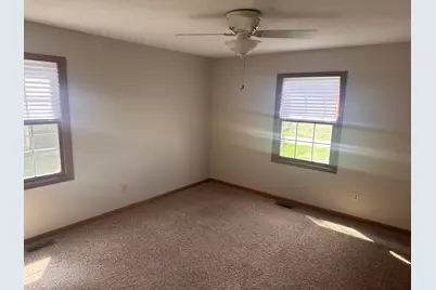 434 Peace Road #434, Sycamore, IL 60178 - Photo 7