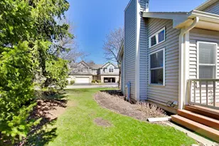 741 Juniper Ln, Lake in the Hills, IL 60156 - Photo 37