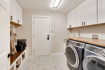 741 Juniper Lane, Lake in the Hills, IL 60156 - Photo 17