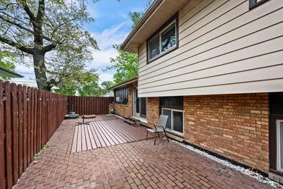 15040 Kenton Avenue, Midlothian, IL 60445 - Photo 3