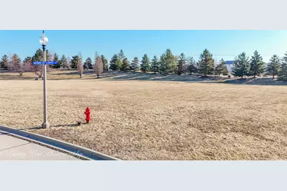 1718 Ellsworth Drive, Sycamore, IL 60178 - Photo 11