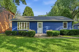 2804 Russett Rd, McHenry, IL 60050 - Photo 1