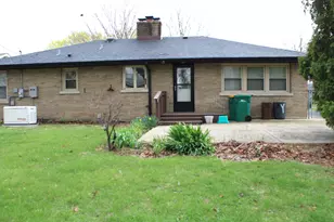 1717 West Acres Rd, Joliet, IL 60435 - Photo 15
