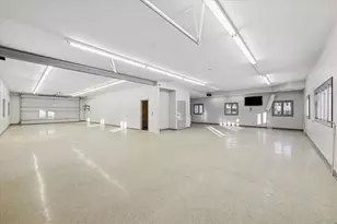 16W125 89th St, Burr Ridge, IL 60527 - Photo 13