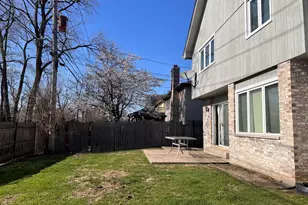 9848 S Beverly Ave, Chicago, IL 60643 - Photo 25