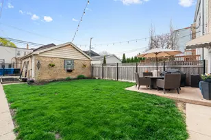 3541 N Oakley Ave, Chicago, IL 60618 - Photo 29