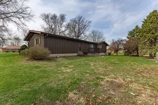 420 Margaret St, Atkinson, IL 61235 - Photo 5