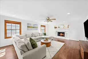 860 Heather Rd, Deerfield, IL 60015 - Photo 17