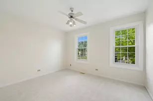 1119 Berkshire Ln, Barrington, IL 60010 - Photo 15