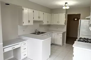 1437 Clairmont Ct, Vernon Hills, IL 60061 - Photo 11