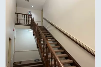 1437 Clairmont Court #200, Vernon Hills, IL 60061 - Photo 3