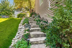 1950 Elmore Ave, Downers Grove, IL 60515 - Photo 51