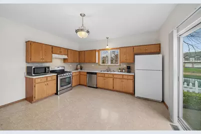 2216 Olde Mill Road, Plainfield, IL 60586 - Photo 7