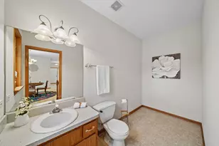 2216 Olde Mill Rd, Plainfield, IL 60586 - Photo 9