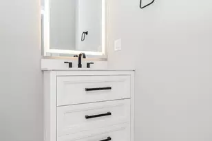 3111 W Polk St, Chicago, IL 60612 - Photo 7