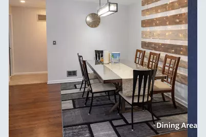 8300 Christiana Avenue #2E, Skokie, IL 60076 - Photo 3