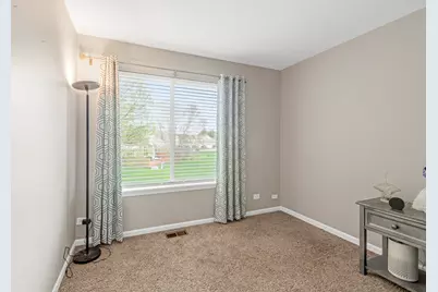 5513 Chantilly Circle, Lake in the Hills, IL 60156 - Photo 15