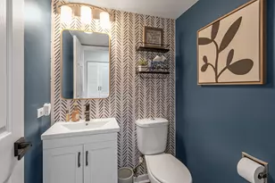 5513 Chantilly Cir, Lake in the Hills, IL 60156 - Photo 9