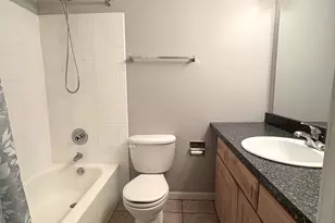 6010 Oakwood Dr, Lisle, IL 60532 - Photo 7